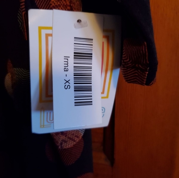 NWT LuLaRoe Irma - Picture 4 of 5